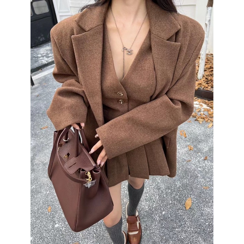 Winter Clothing For Sale - Shpmishal: Элитный осенний модный костюм-тройка (жакет,